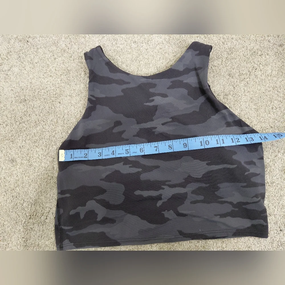 Atleta Women Size EL Camo Print Women's Crop Top - Picture 5 of 6